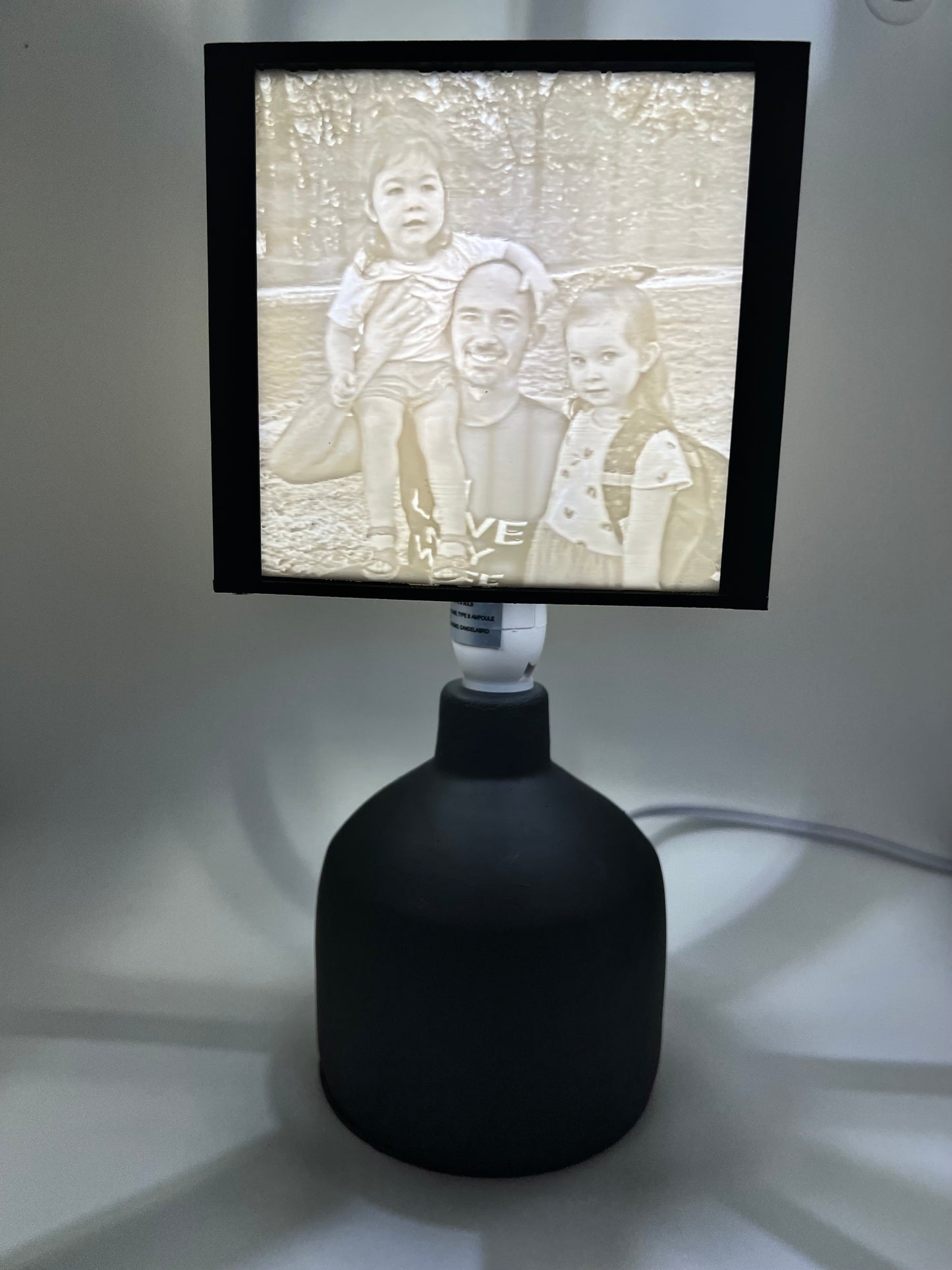 Black Square Photo Lamp