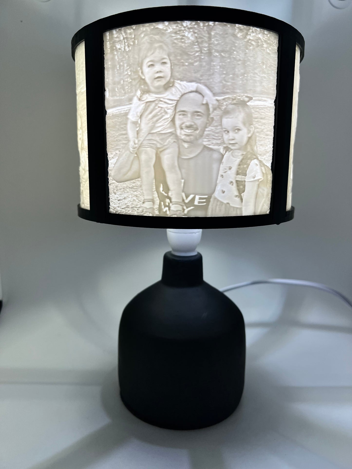 Black Round Photo Lamp